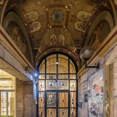 Lejlighed Luxury & Quiet Near Newyorkcafe Budapest